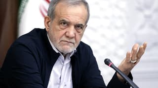 Donald Trump İran Cumhurbaşkanı Pezeshkian'ın özrünü teslimiyet olarak niteledi