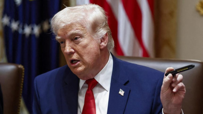 Donald Trump'tan İran'a ağır tehdit: Enerji santrallerini ve köprüleri vururuz