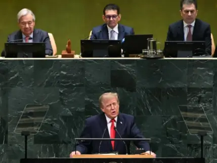 Donald Trump'tan İran'la anlaşma mesajı
