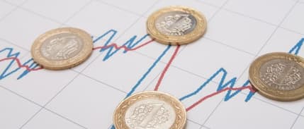 Döviz kurlarında tarihi gün: Dolar 11 Sterlin 15 lirayı gördü