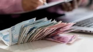 Döviz ve altın dönüşümlü KKM bakiyesi 15,2 milyar dolara geriledi