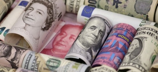 Dövizler gün içi en yüksek seviyelerine yakın düzeyde