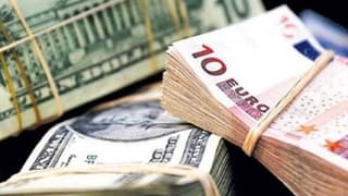 Dolar, Euro ve Sterlinde Yeniden Rekor!