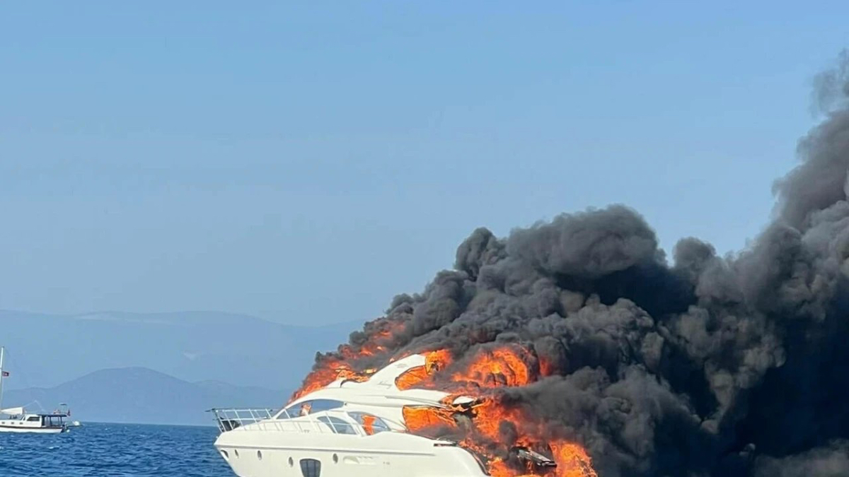 Dünyaca ünlü yatlar Bodrum'da yandı: 100 milyon dolarlık dev kayıp