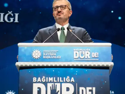 Duran: Gençlerimizi sanal tacirlerin dünyasında savunmasız bırakmayacağız