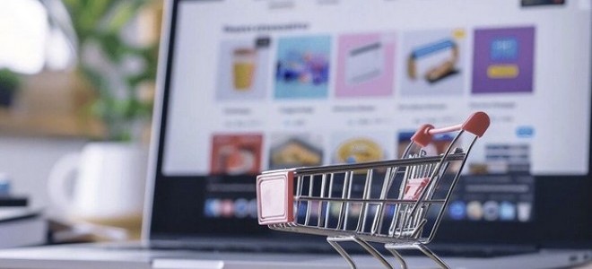 E-Ticaret ürünlerine yapay zeka baskını