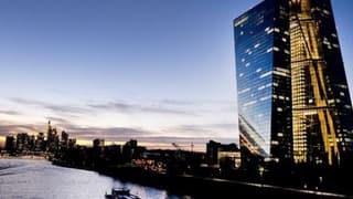 ECB banka birleşmelerinin önündeki engelleri kaldıracak