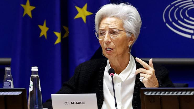 ECB/Lagarde: Enflasyon 2027 sonuna kadar hedefe dönecek