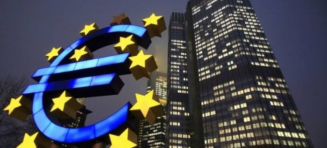 ECB/Lagarde: Para politikası otomatik pilotta değil