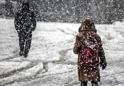 Eğitime kar engeli: Birçok il ve ilçede okullar tatil edildi