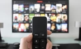 Ekonomi ekranları da vurdu: Kanallar, düşük bütçeli yılbaşı programlarına döndü