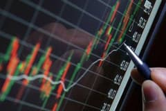 Ekonomistlerin 2025 yılı büyüme beklentileri açıklandı