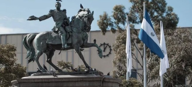 El Salvador'dan kripto milyonerlerine yönelik vize programı