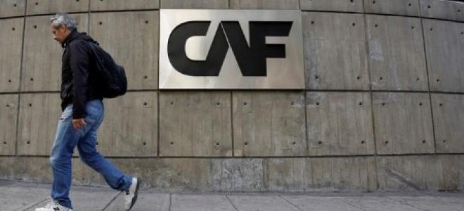 El Salvador eğitim harcamaları için 150 milyon dolar kredi alıyor