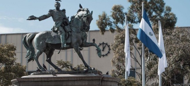 El Salvador, ilk dijital varlık hizmet sağlayıcısı lisansını Bitfinex’e verdi