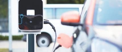 Elektrikli araçlar petrol tüketimini günlük 1,7 milyon varil azalttı