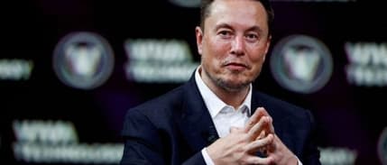 Elon Musk, 1 milyar dolarlık fon arayışında