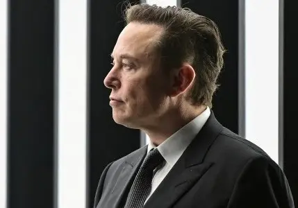 Elon Musk'tan yapay zeka tehdidine esprili yanıt