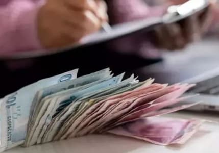 Emekliler maaş farkına ilişkin hazırlanan raporun sonuçlarını bekliyor