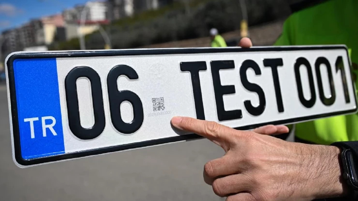 Emniyet Genel Müdürlüğü'nden APP plaka açıklaması
