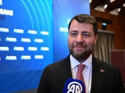Emre Tezmen gözaltına alındı