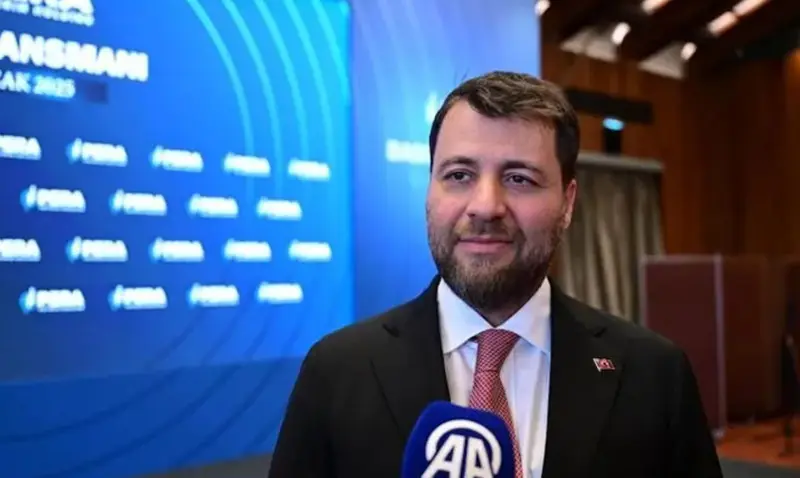 Emre Tezmen gözaltına alındı