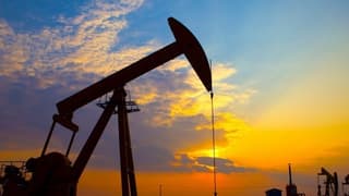 Emtia piyasası, Fed'in şahin tutumu ve jeopolitik riskler arasında kaldı