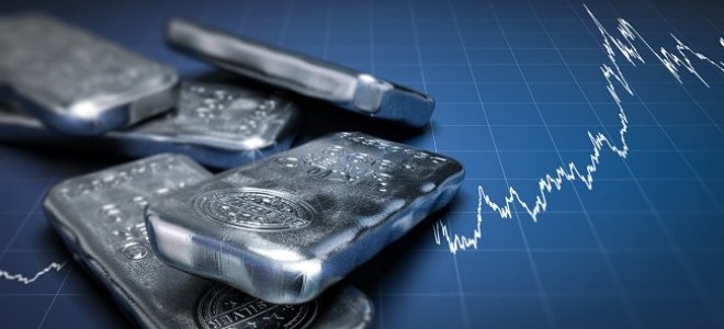 Emtia yatırımcısı 2020'de gümüşle kazandı