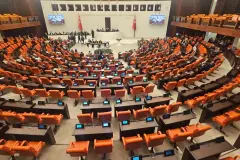 En düşük emekli aylığı düzenlemesi TBMM Genel Kurulu'nda