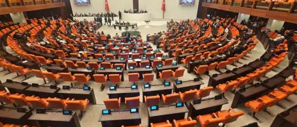 En düşük emekli aylığı düzenlemesi TBMM Genel Kurulu'nda