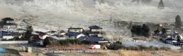 Endonezya’da 7,7’lik deprem: Tsunami uyarısı yapıldı
