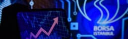 Enflasyon rallisi borsayı 10 bin puanın üzerine taşıdı
