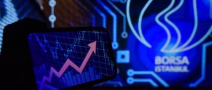 Enflasyon rallisi borsayı 10 bin puanın üzerine taşıdı