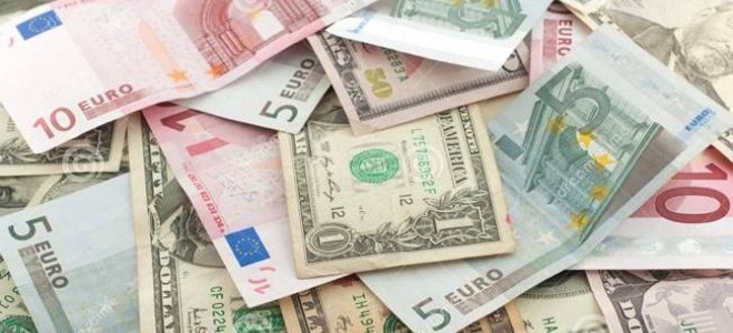 Enflasyon raporu sonrası dövizler yatay, Borsa yükseldi