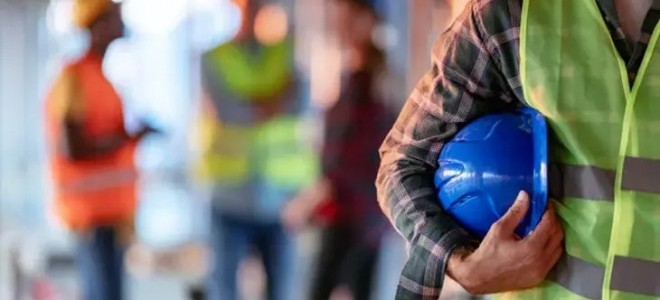 Erdemir'den saat ücretli işe alım kararı