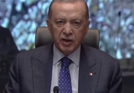 Erdoğan: Deprem bölgesinde 3 ay süreyle OHAL ilan ediyoruz