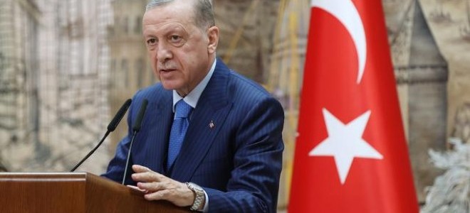 Erdoğan: Depremin yıkım maliyetinin 104 milyar doları bulacağı tahmin ediliyor
