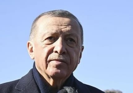 Erdoğan: Hedefimiz bir yıl içinde binalarımızı yeniden inşa etmek
