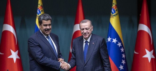 Erdoğan, Venezuela Cumhurbaşkanı Nicolas Maduro ile görüştü