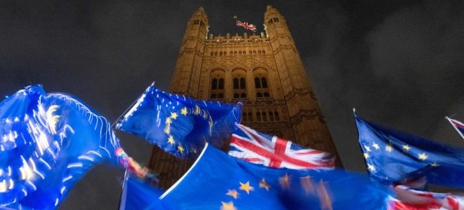 Erken seçim Brexit belirsizliklerini ortadan kaldırdı