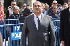 Eşme Belediyesi'ne operasyon: Başkan Yılmaz Tozan gözaltına alındı