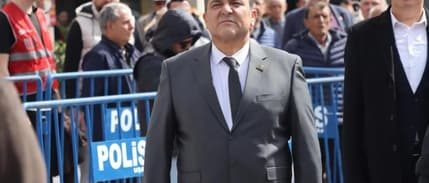 Eşme Belediyesi'ne operasyon: Başkan Yılmaz Tozan gözaltına alındı