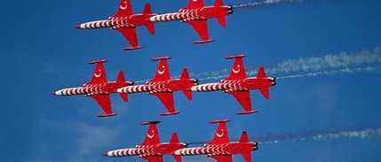 'Eurasia Airshow'da Rus Sukhoi, 5 Milyar Dolarlık 104 Süper Jet Satışı İmzaladı