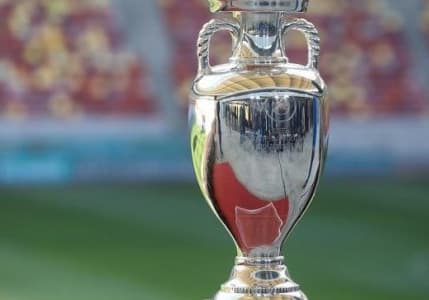 EURO 2032'nin ev sahibi Türkiye ve İtalya oldu