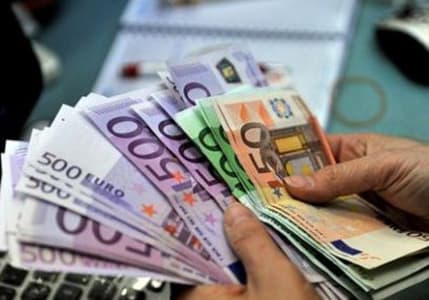 Euro 4.90, Dolar 4.04 Lirada, Borsa Yükseldi