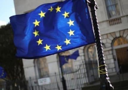 Euro Bölgesi aktivitesi daralmanın sürdüğünü gösterdi