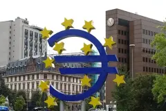 Euro Bölgesi ekonomisi 3 yıl sonra ilk kez daraldı