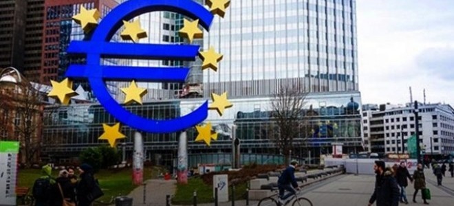 Euro Bölgesi İmalat Sektörü Büyüme Hızı 13 Ayın En Düşüğünde