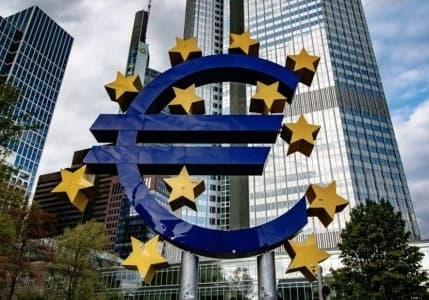 Euro Bölgesi'nde enflasyon tahmini yukarı yönlü revize edildi
