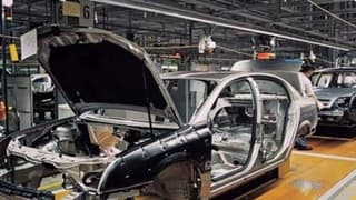 Euro Bölgesi'nde imalat sanayi PMI 48,4'e geriledi